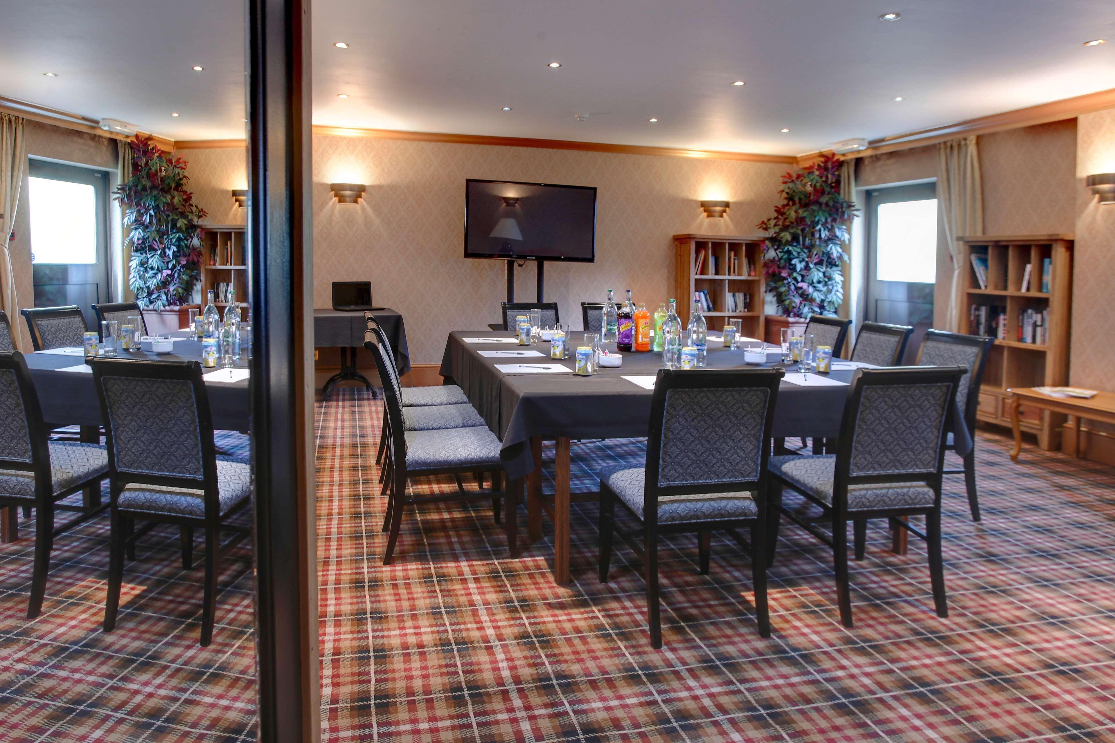 Best Western Manor Hotel Грейвсенд Екстериор снимка