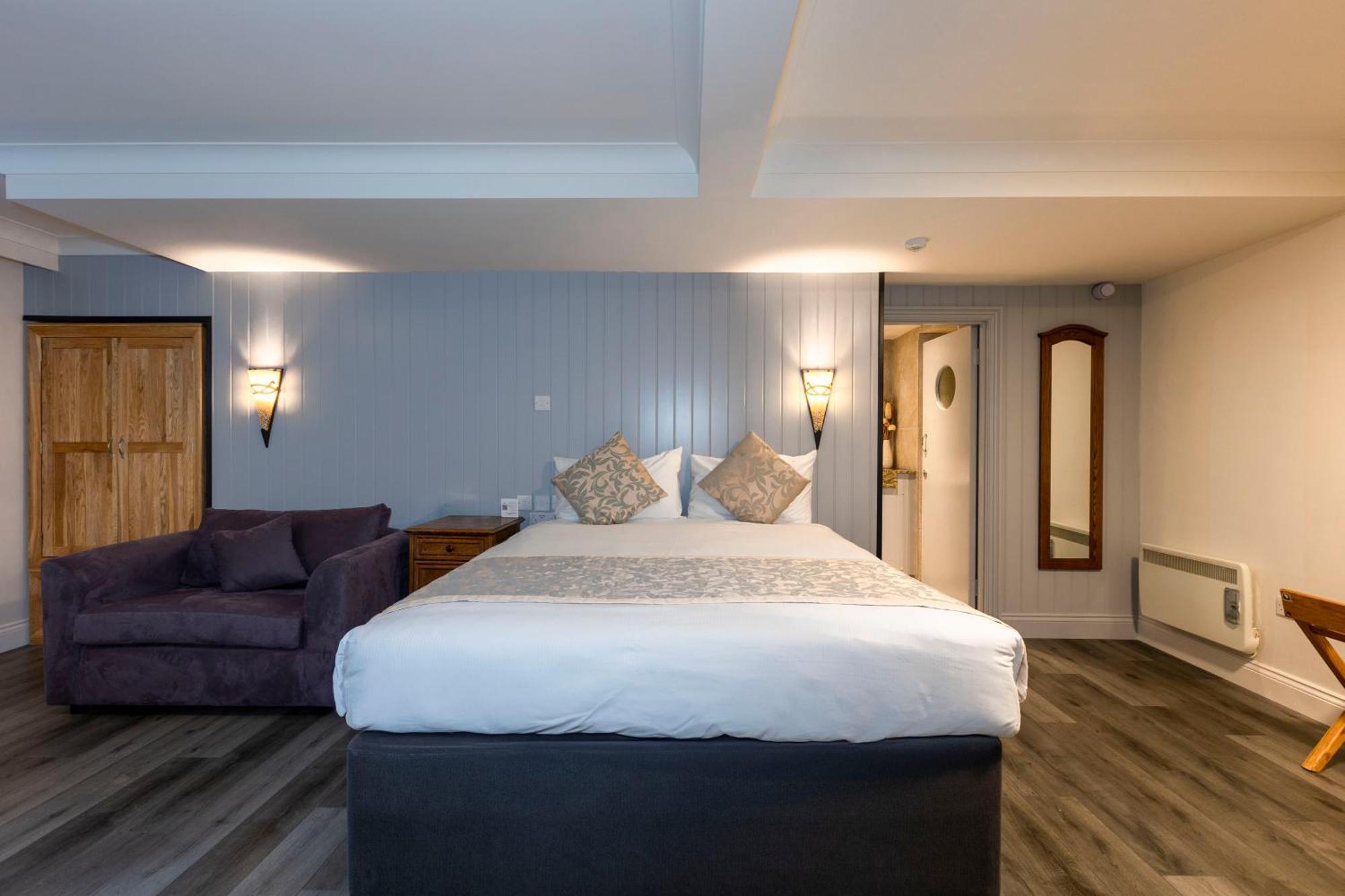 Best Western Manor Hotel Грейвсенд Екстериор снимка